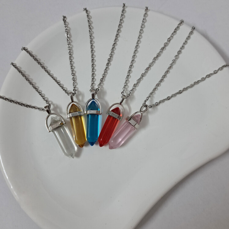 گردنبند منشور شیشه ای