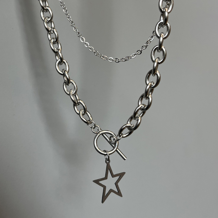 گردنبند دو لاین استیل ستاره و قفل تی 