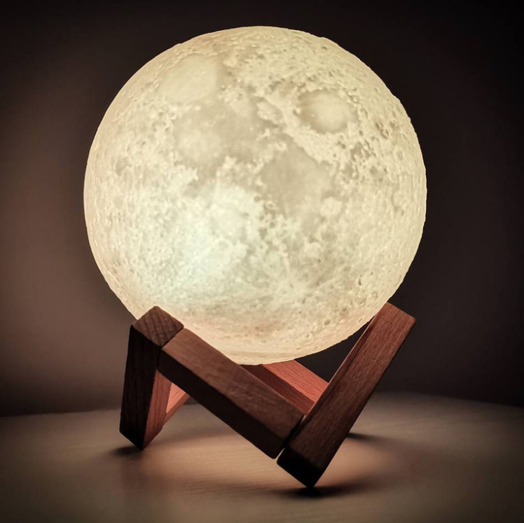 دکوری ماه کنترلی 