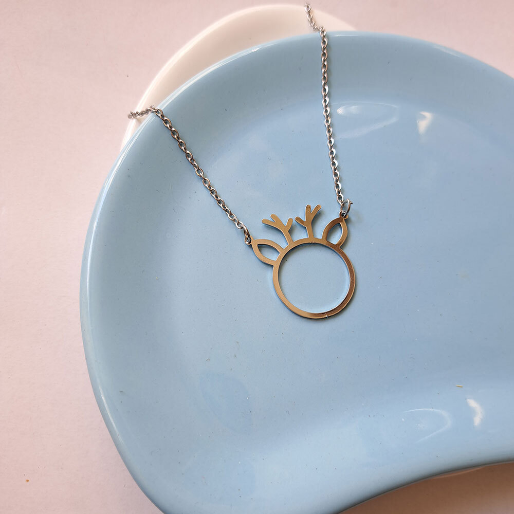  گردنبند مدل گوزن 