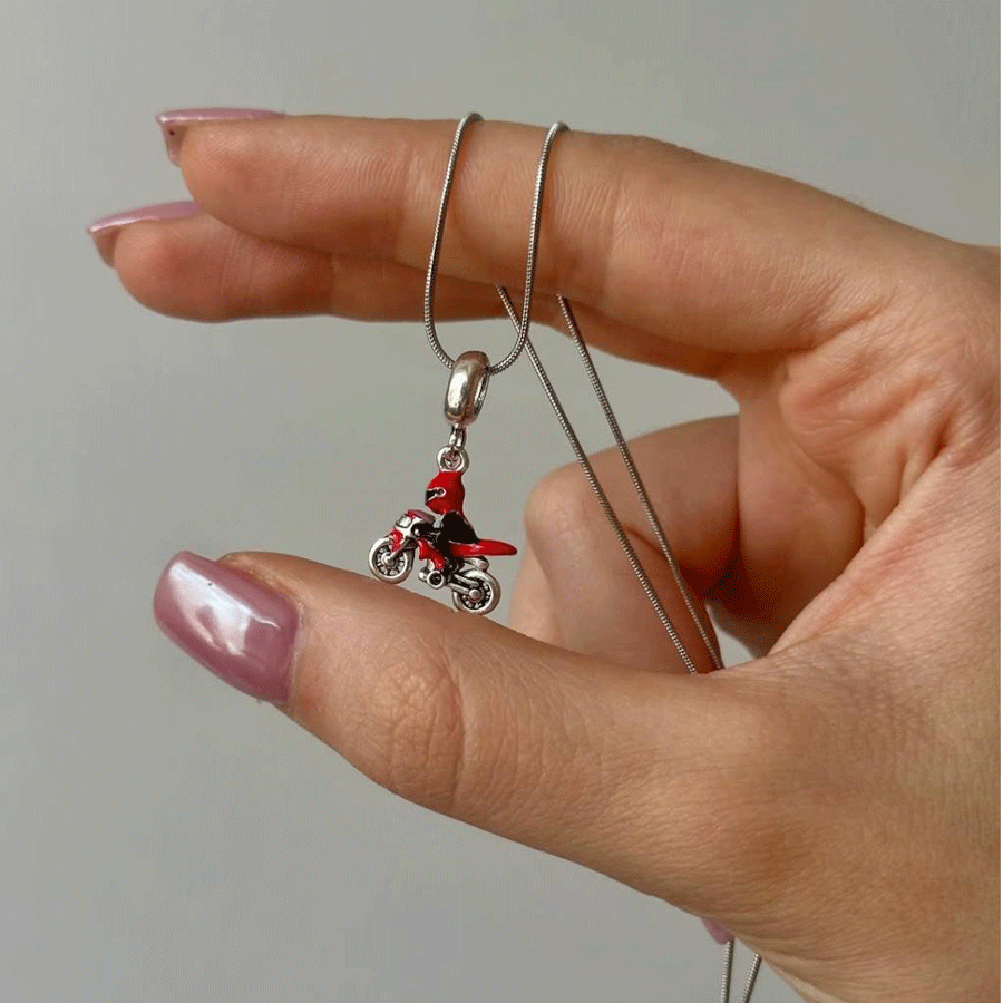  گردنبند استیل طرح موتور سوار 