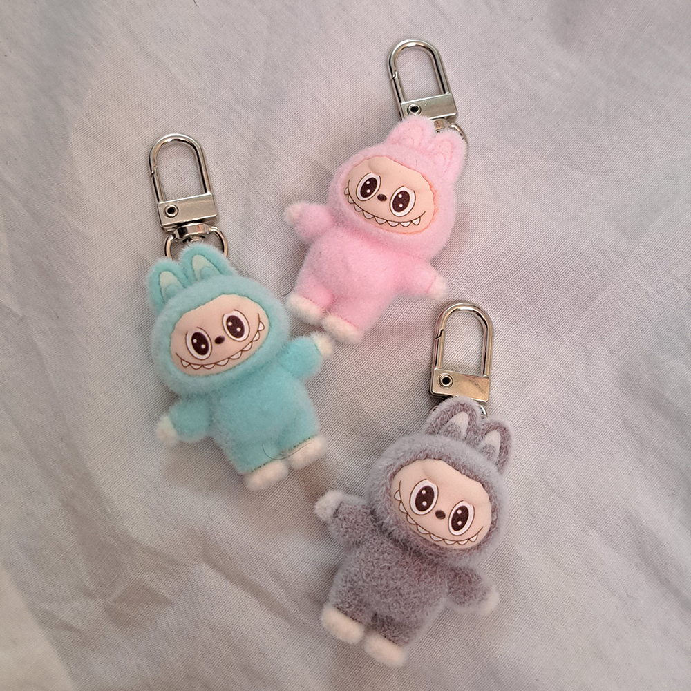 آویز طرح لابوبو مخملی