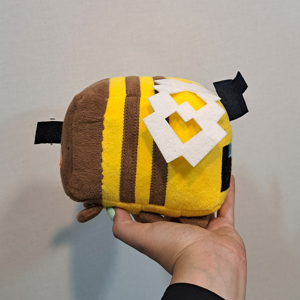 عروسک زنبور ماینکرافت