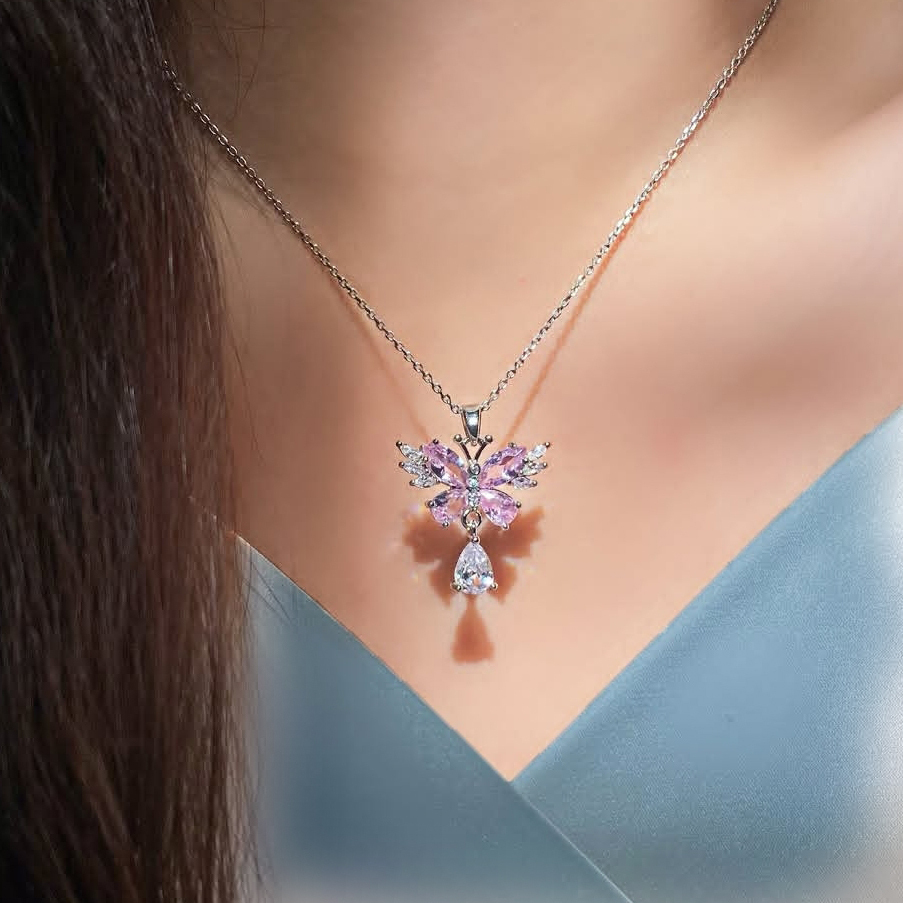  گردنبند جواهری پروانه اشکی 