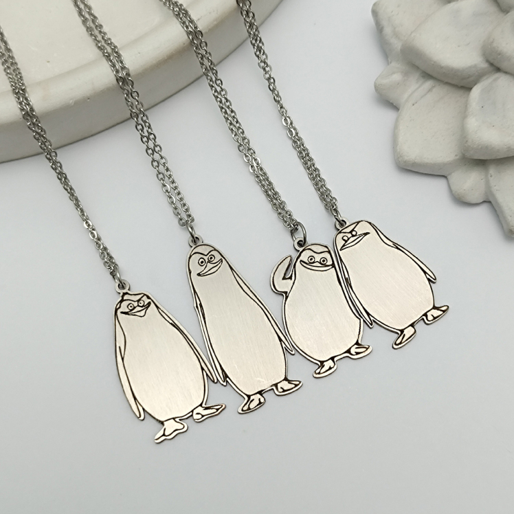 گردنبند ست 4 نفره پنگوئن