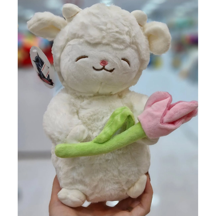 عروسک ببعی گل به دست 